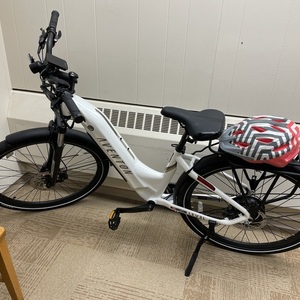 2023 Aventón Step through White