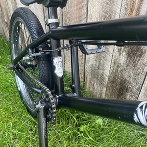 2010 WeThePeople Crysis Black