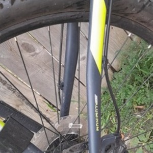 2022 Diamondback Powerline 27.5 Black and Yellow or Gold