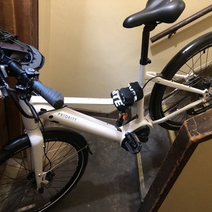 2023 Priority Bicycles Current White