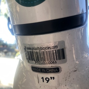 2023 Priority Bicycles Current White