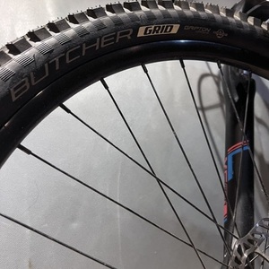 GT Bicycles gt stomper ace 26 inch tire Blue and Orange