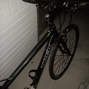 Trek 7.3 FX Silver, gray or bare metal and Green