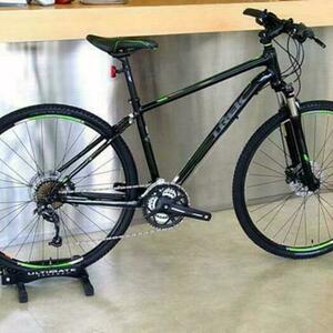 2014 Trek 8.5 DS Black and Green
