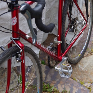 2003 Gunnar Crosshairs Red