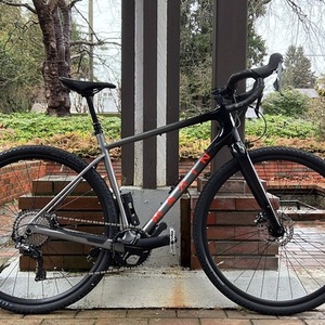 2022 Marin Bikes Headlands Black and Silver, gray or bare metal