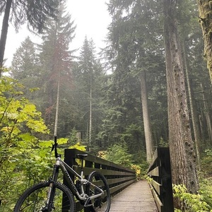 2022 Transition Bikes Spire Silver, gray or bare metal