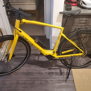 2022 Specialized Vado SL 5.0 EQ Yellow or Gold