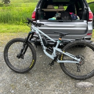2019 Santa Cruz Bronson Silver, gray or bare metal and Black