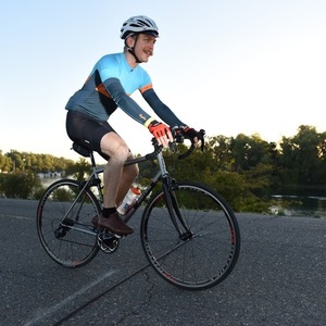 2015 Jamis Quest Elite Silver, gray or bare metal