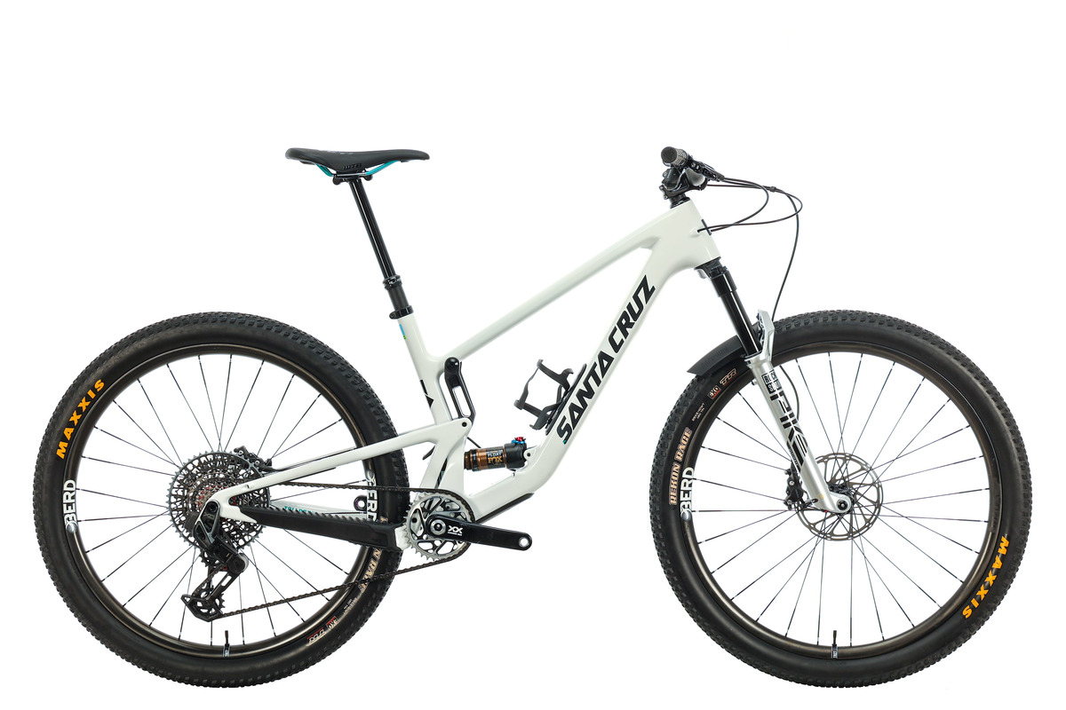 2024-santa-cruz-tallboy