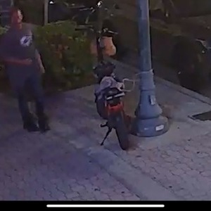 2022 Fucare - FW 11 FW-11 Red