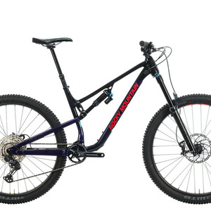 2021 Rocky Mountain Bicycles Altitude A50 Black