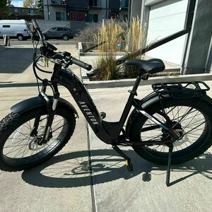 Aventón Aventure 2 Black