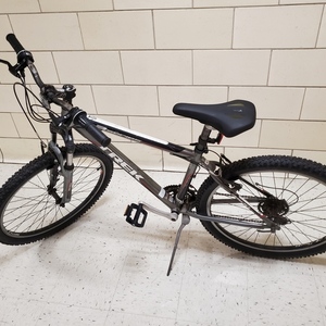 2010 Trek 3500 Silver, gray or bare metal and Red