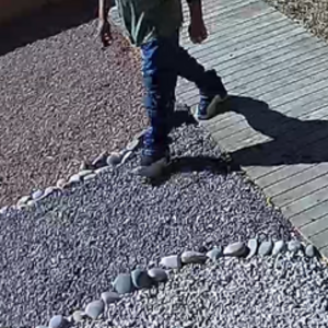 Unknown - dent in high step bar and glow in dark rims Single speed White