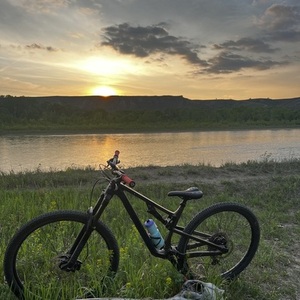 2023 Rocky Mountain Bicycles Blue and Green