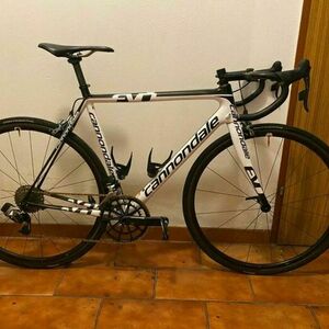 2016 Cannondale SuperSix EVO Hi-Mod Team White and Black