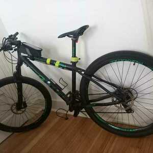 GW Bicycles GW Hyena MTB 29 Black and Green