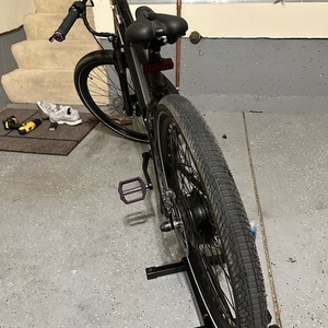 2022 Aventón Pace 500 small Black and Purple