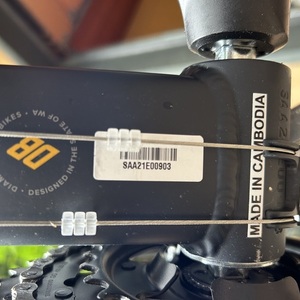 2023 Diamondback Metric 7 Black