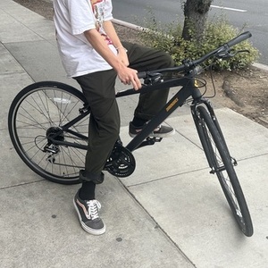 2023 Diamondback Metric 7 Black