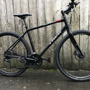 2019 Trek FX3 Black