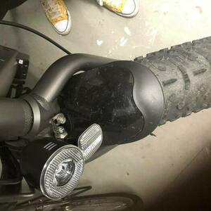 2022 EBGO Alloy Silver, gray or bare metal