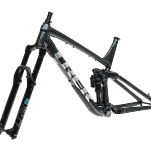 2021 Trek Remedy 8 Black