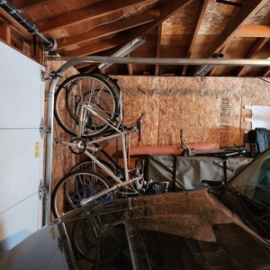 2022 Priority Bicycles Brilliant L Train Silver, gray or bare metal