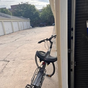 2017 Trek FX Alpha Silver Aluminum, DuoTrap S c... Silver, gray or bare metal