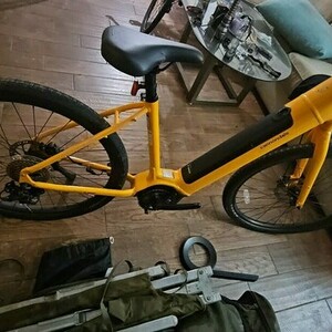 2023 Cannondale Adventure Neo 4 Orange