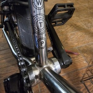 2021 WeThePeople Envy Silver, gray or bare metal