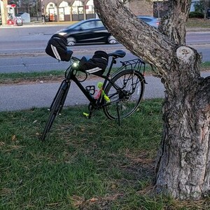 2023 Priority Bicycles Continuum Onyx Black