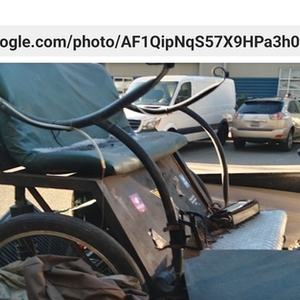 Unknown 3 wheel trycyckepedal cab Black and Blue