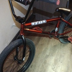 2023 Sunday EX207 Red and Black