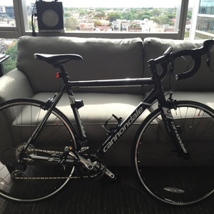 2016 Cannondale CAAD8 Black and White