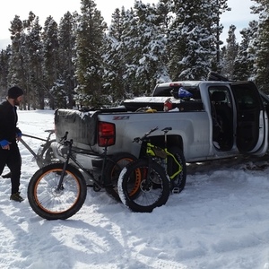 2014 Surly Moonlander Silver or Gray