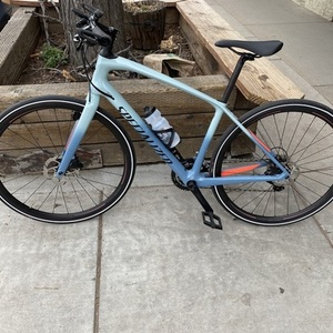 2020 Specialized Sirrus Expert Carbon Blue