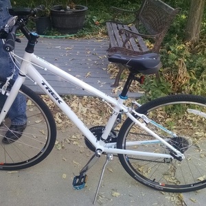 2015 Trek 7.2FX White