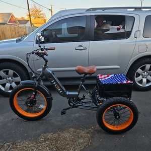 2021 3score MIA e-scooter Black and Orange