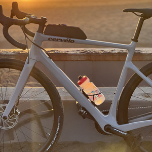 2023 Cervélo Aspero Silver, gray or bare metal