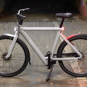 2022 VanMoof S5 Silver, gray or bare metal