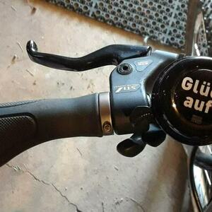 2007 GT Bicycles Karakorum Black and Blue