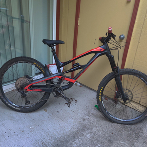 2018 YT Capra Red and Black