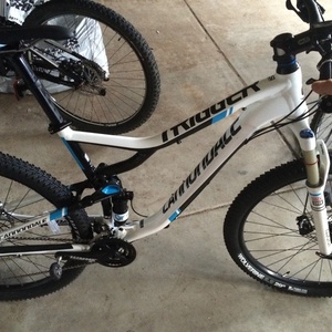 2013 Cannondale Trigger 29er 3 White, Blue, and Black