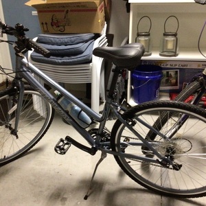 2024 Gravity Swift Silver, gray or bare metal