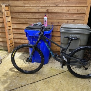 2022 Santa Cruz Hightower Silver, gray or bare metal