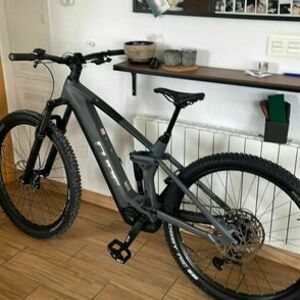 2023 Cube Cube Stereo Hybrid 140 HPC RACE Silver, gray or bare metal