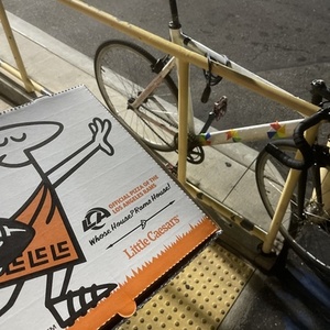 2016 Aventón White and Stickers tape or other cover-up